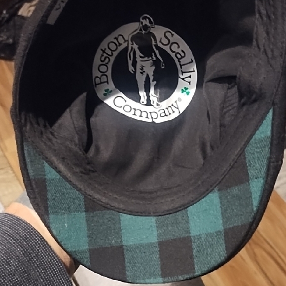 Boston Scally Black and Green Cap - Picture 2 of 5